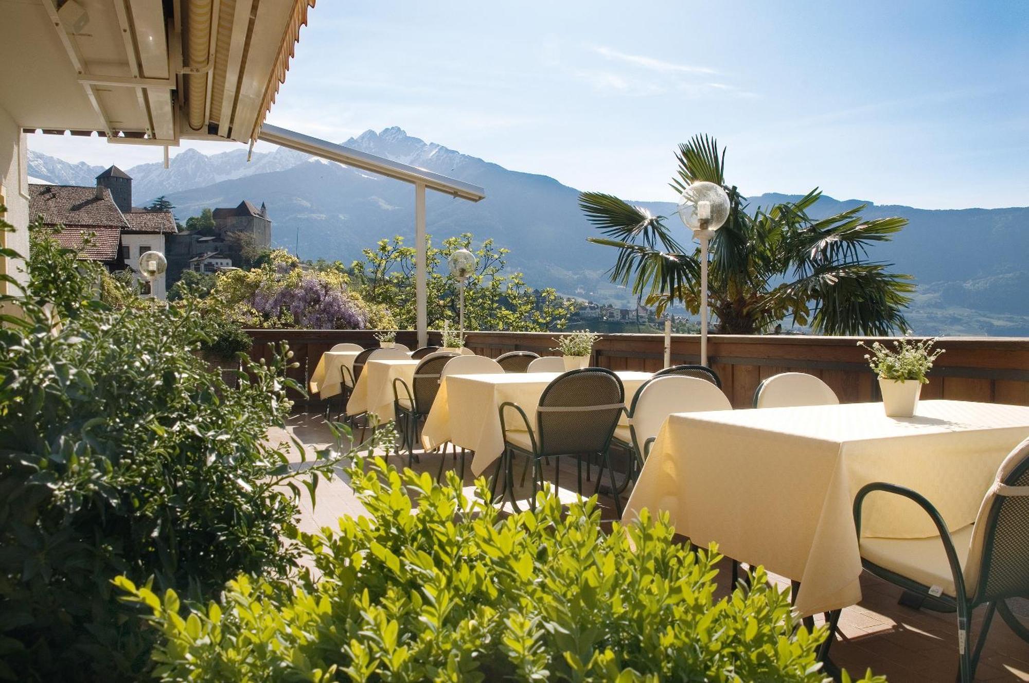 טירולו Hotel Kronsbuehel מראה חיצוני תמונה